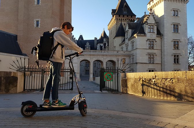 1-Hour Bordeaux Electric Scooter Tour - Why an electric scooter works well in Bordeaux