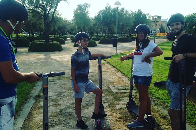 1 Hour Electric Scooter Tour in Palma - Museu de Mallorca and the quieter Old Town stops