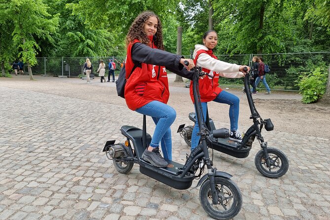 2 hour Sights Guided E-Scooter Tour in Munich - Starting at Artur-Kutscher-Platz