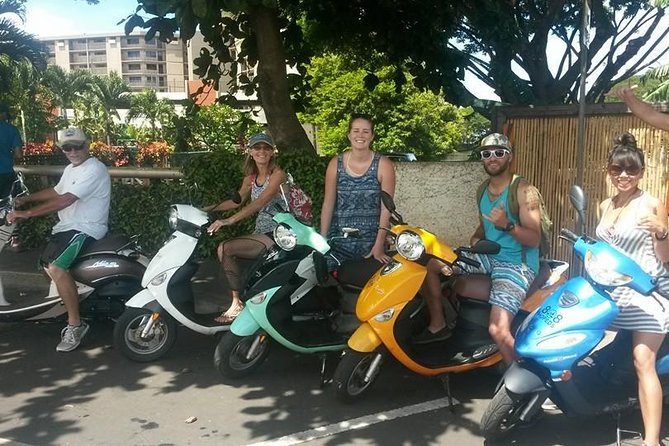 2 Passenger 200cc Scooter Rental - 21+ - Motorcycle License - Starting in Lahaina with a 200cc scooter