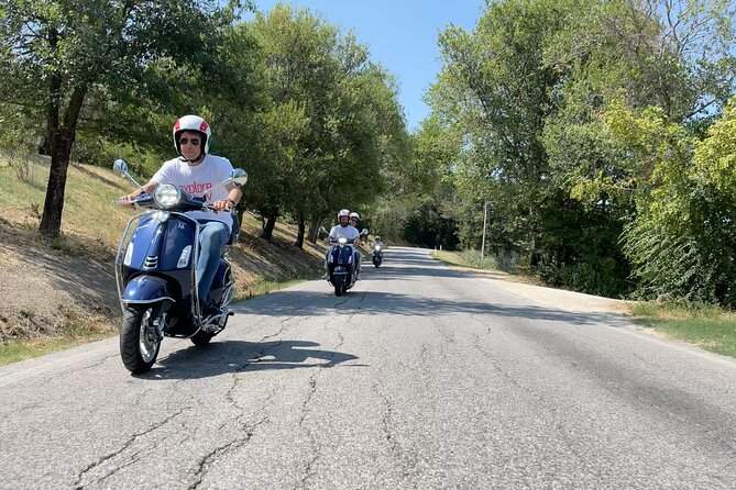 3 Hour Vespa Tour - The Charming Castles of Arcevia - A Quiet Pause at Castello di Palazzo
