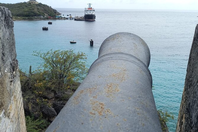 Adventurous eScooter Tour Activities in Curacao - The guides and the feel of the group