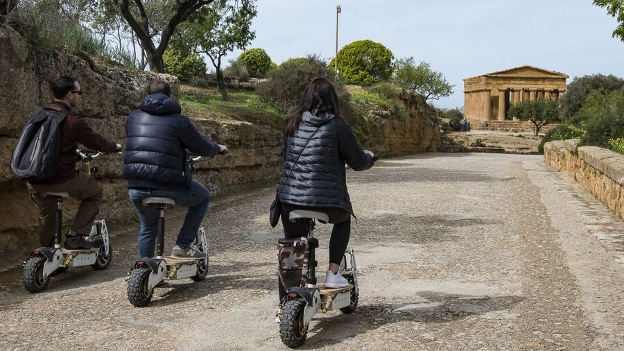 Agrigento: Valley of the Temples E-Scooter Tour - Temple of Concordia and the best photo pauses
