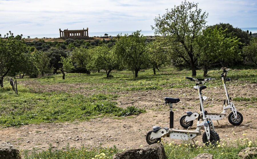Agrigento: Valley of the Temples E-Scooter Tour - Starting along the Via Sacra