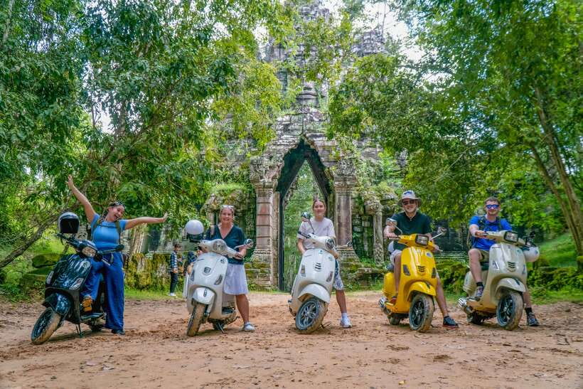 Angkor Wat: Guided Vespa Tour / Tuk Tuk or Car - Key things to know before booking