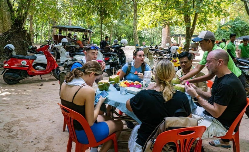 Angkor Wat: Guided Vespa Tour / Tuk Tuk or Car - Is $29 good value?