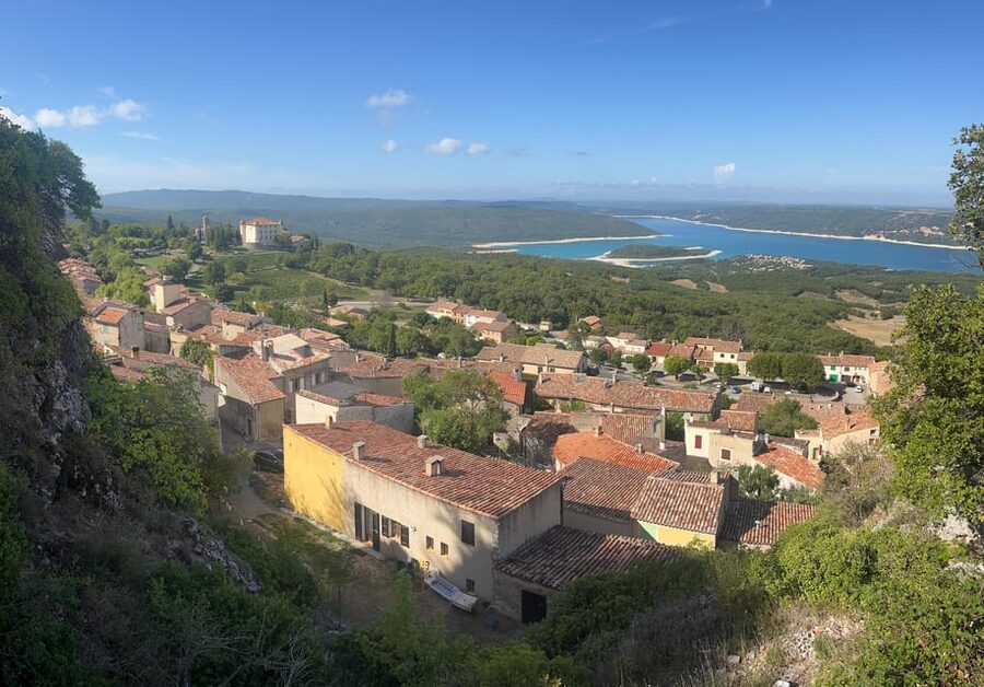 Apero Sunset over the lake: Guided electric scooter rides - Starting at the Les Salles sur Verdon nautical base