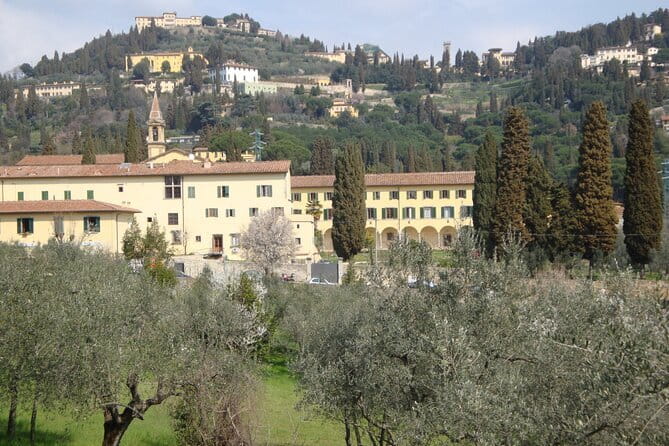 Around Florence Hills: App‑Guided e‑Vespa Tour + Wine&Food - Starting at Borgo Ognissanti with a clear plan