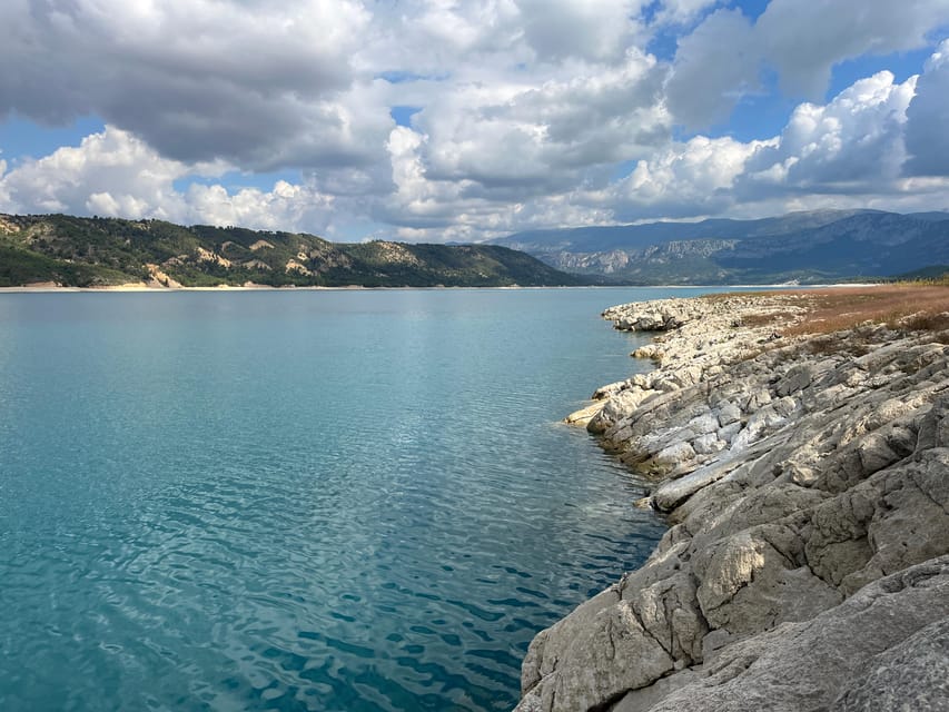 Around the Lake of Verdon : Guided electric scooter rides - Starting at the Les Salles sur Verdon nautical base