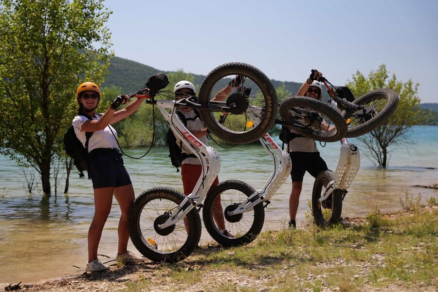 Around the Lake of Verdon : Guided electric scooter rides - Who should book this ride?