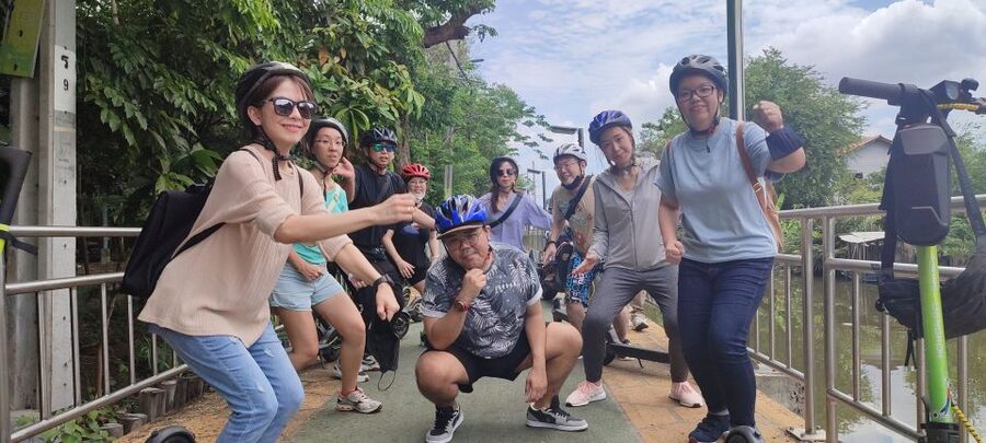 Bangkok: Bang Kachao E-Scooter Jungle Tour - The unexpected Muay Thai stop