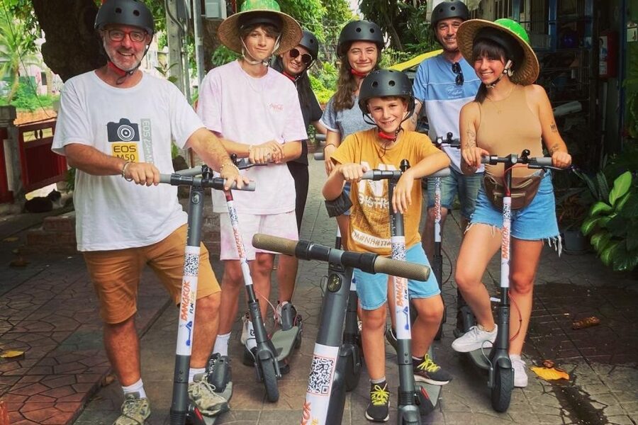 Bangkok : Old City Guided E-Scooter &/or Bike Tour - Safety, comfort, and the right kind of rider