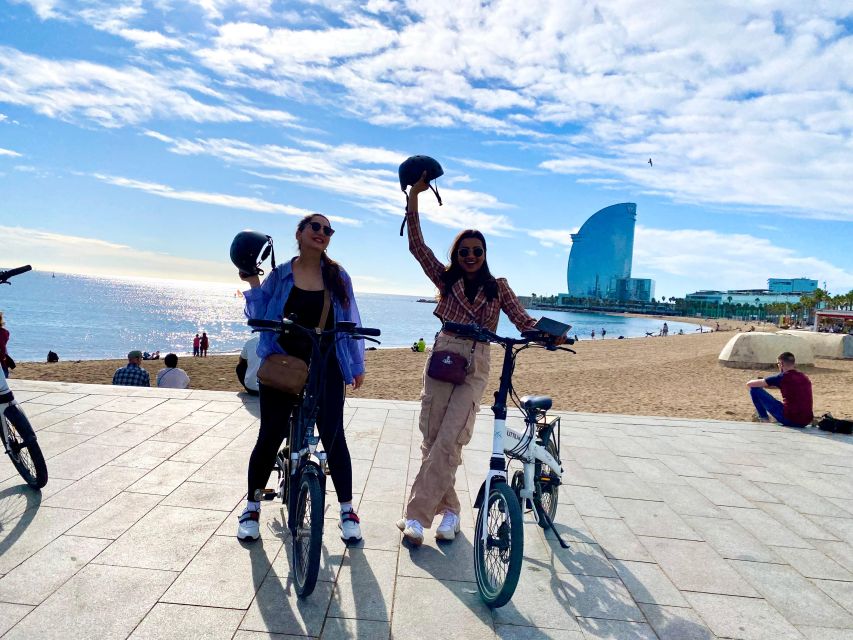Barcelona: E-Scooter Gaudí & the Sea Tour - Port Vell and the W Barcelona