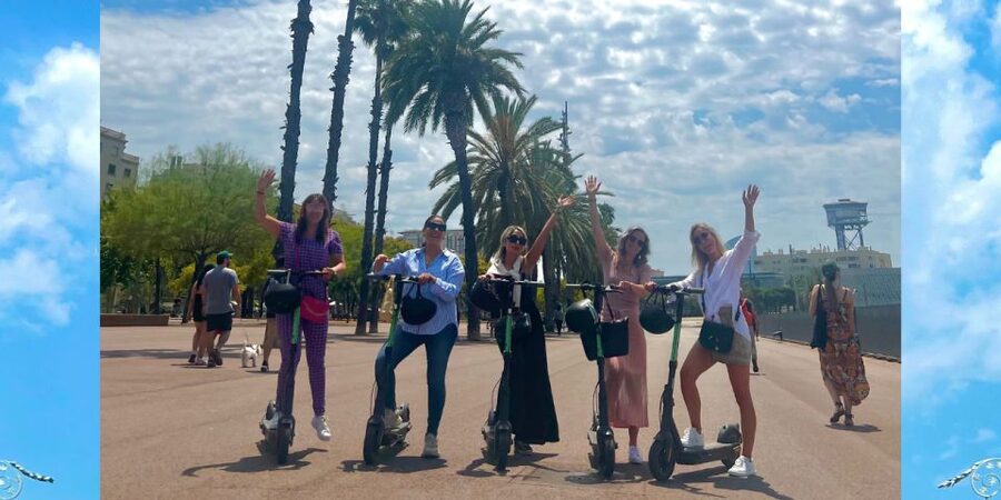 Barcelona: Private E-bike Tour or E-Scooter - La Monumental and Sagrada Familia