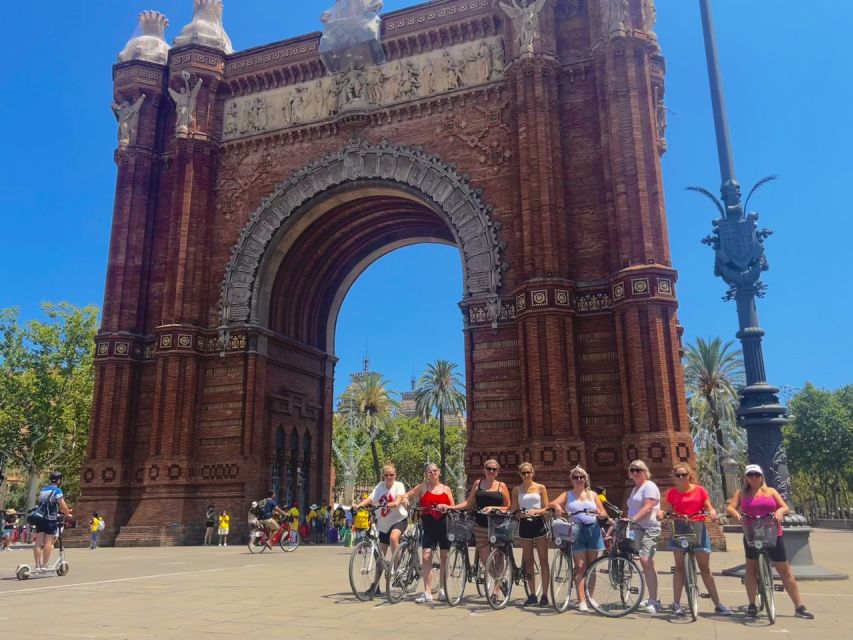 Barcelona: Sagrada Familia Electric Scooter or Bike Tour - La Monumental and the route inland