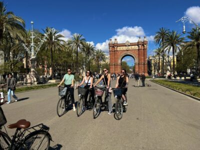 Sagrada Familia Private E-Scooter Tour