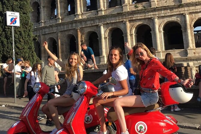 Beautiful Roma Tour on Vespa with Driver - Orange Garden and the keyhole view