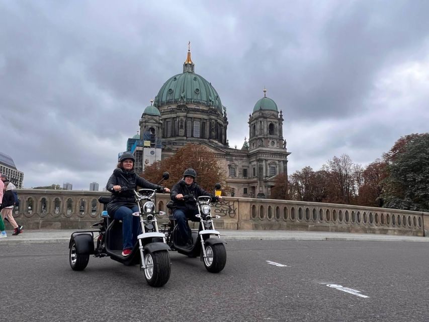 Berlin City: 2 Hour Guided Fat Tire E-Scooter Tour - Key points at a glance