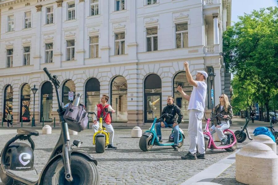 Budapest: Small-Group MonsteRoller E-Scooter Tours - How much can you see in three hours?