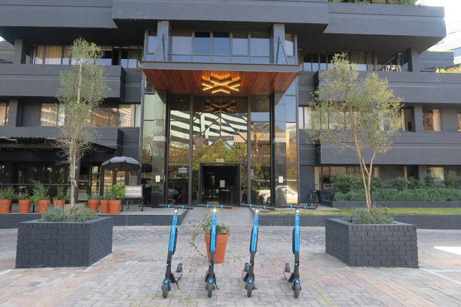 Cape Town: bicycle or E-scooter History Tour with Coffee - Key points to know before you book