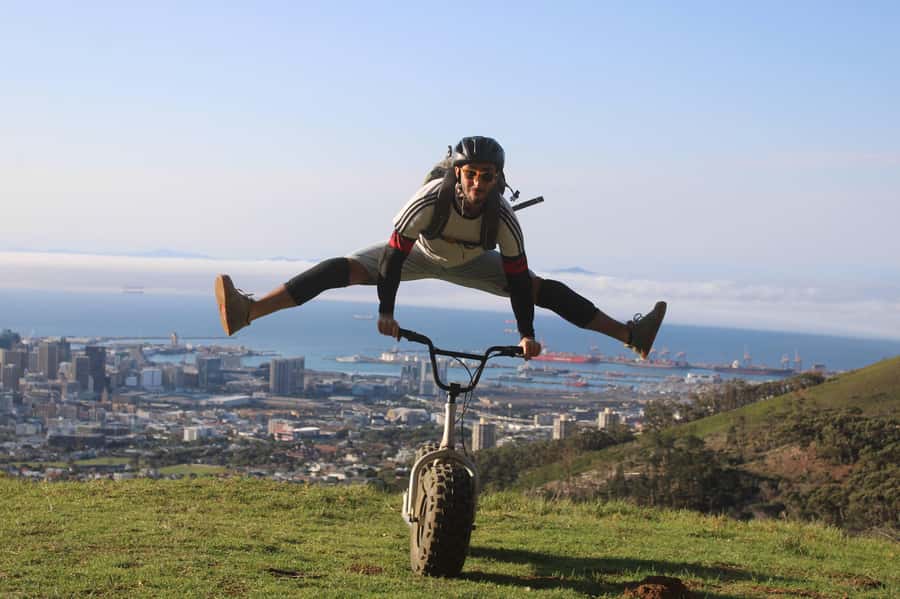 Cape Town: Table Mountain Gravity Scooter Tour - What the small group changes