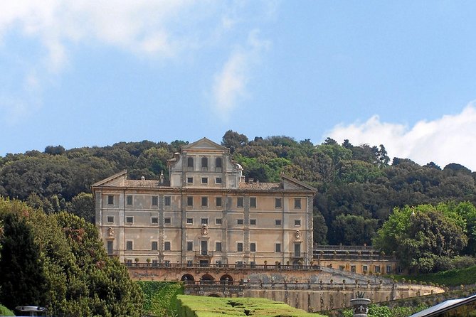 Castelli Romani Tour by Vespa - Choosing between driving and riding with a guide