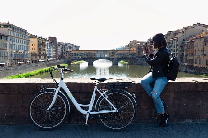 Chianti Hills: App‑Guided e‑Vespa Tour + Lunch in Greve - Practical details that can make the day easier