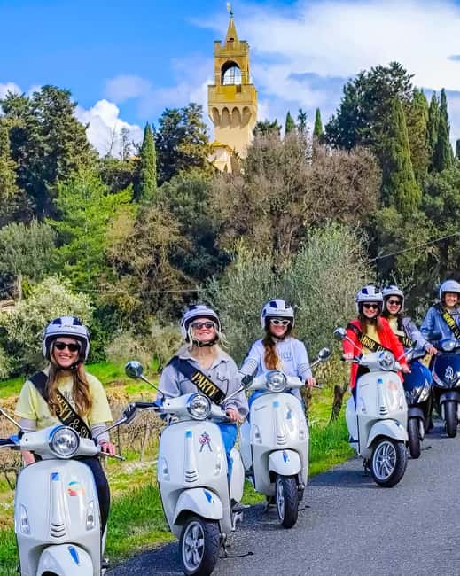 Chianti Tour by Vespa from Florence - A Tuscan lunch with wine and olive oil