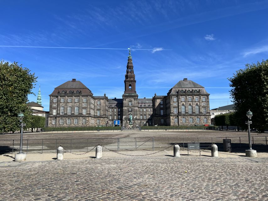 Copenhagen: Guided E-Scooter KickBike Tour- All Highlights - Gefion Fountain, the Citadel, and the Little Mermaid