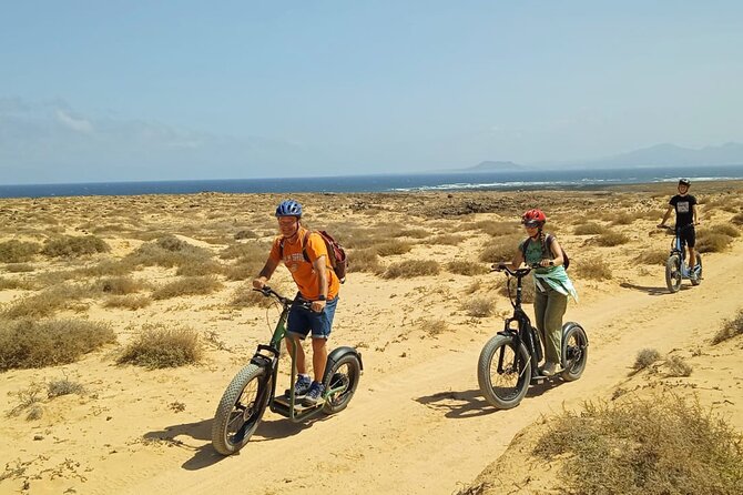 Corralejo E-trial Scooter Off Road Tour - Majanicho Beach and the north coast