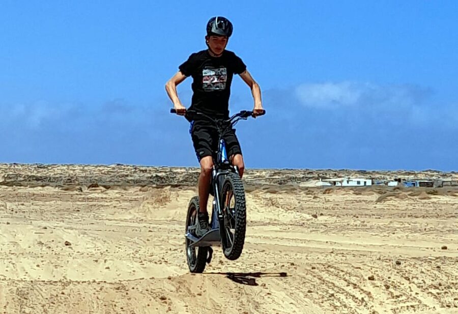 Corralejo: Off Road Adventure on E-scooter - Coastal views with Lanzarote and Lobos offshore