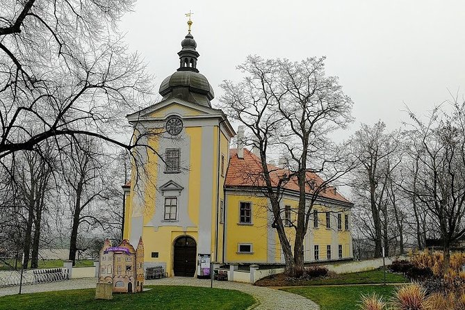 Czech Castles Scooter Tour for 1 day. The North Way. (audio guide) - Ctěnice Chateau Complex and eight centuries of change