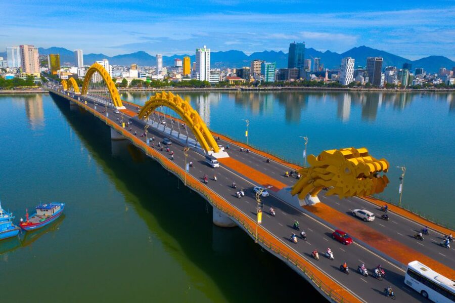 Da Nang: Private City Tour by Scooter with Ao dai Lady Rider - Guides, safety, and comfort on the road