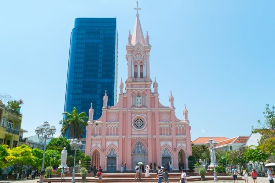 Da Nang: Private City Tour by Scooter with Ao dai Lady Rider - Mi Quang gives the tour a proper finish