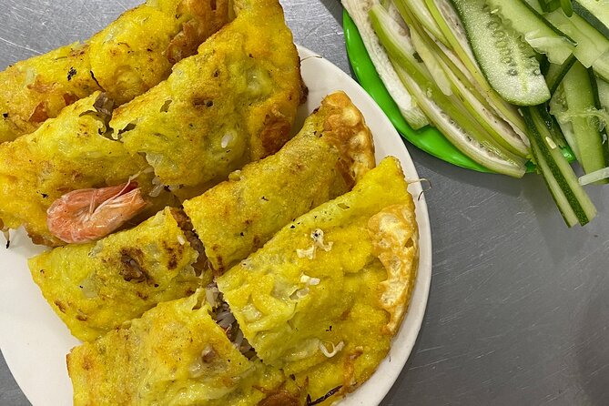 Da Nang Scooter Food Tour & Hidden Gems w/ Locals - Bánh bèo returns you to small, delicate bites