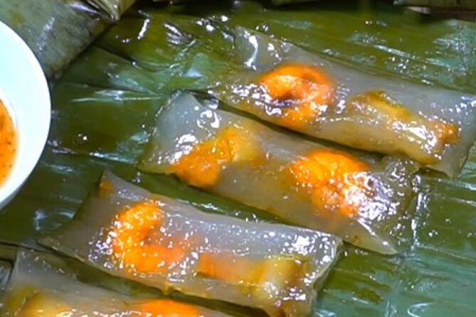 Da Nang Scooter Food Tour & Hidden Gems w/ Locals - Starting at Cho Con Market at 6:00 PM