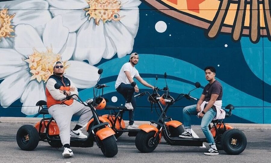 Dallas: Downtown E-Scooter Sightseeing and History Tour - How the two-hour format works for you