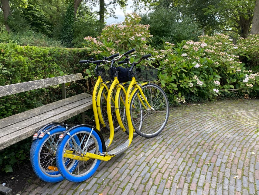 Delft - Step/scootertour in and around the city - Markt, the New Church, and Delft’s grand center