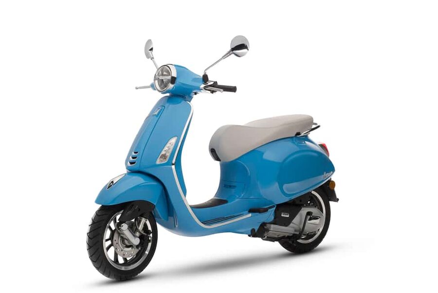 Dubrovnik: Vespa rental - Picking the right Vespa for your license