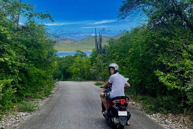 e-Scavenger hunt by car or scooter: 'Explore the Rincon Valley' - Thousand Steps, one of Bonaire’s famous sites