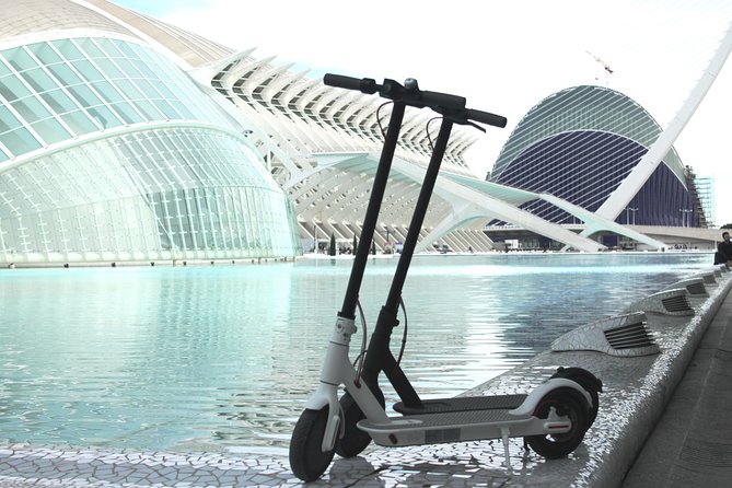 Electric Scooter Rental - Electric help on La Ciotat’s hills