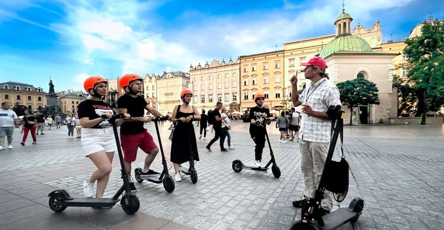Electric Scooter Tour: Full Tour - 3-Hours of Magic! - Warsaw’s Wartime Memorials