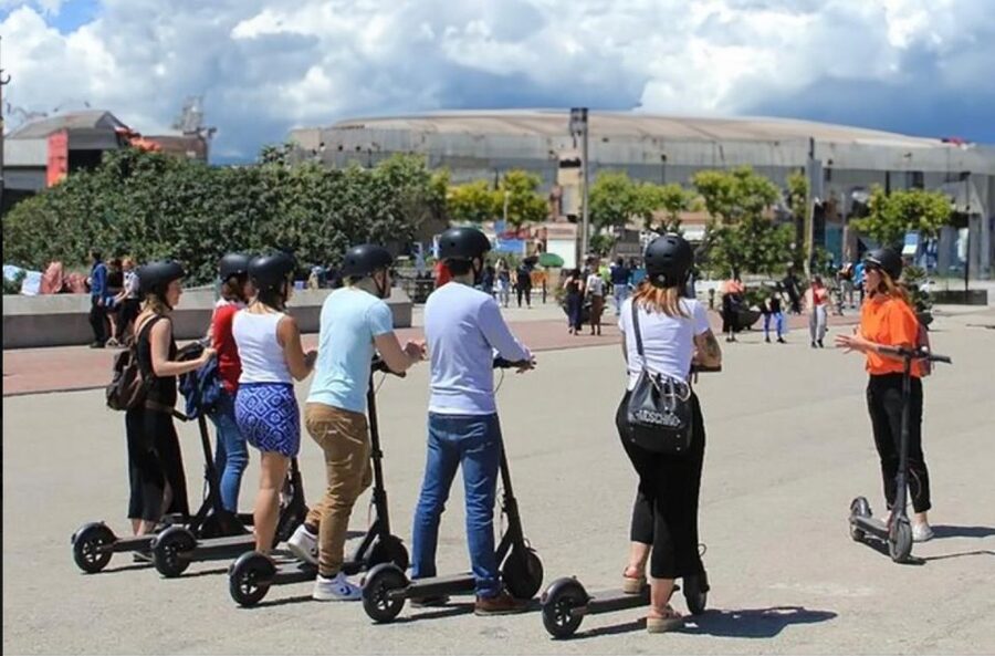 Electric Scooter Tour: Gdańsk Shipyard - 1,5-Hour of Magic! - Learning to Handle the Electric Scooter