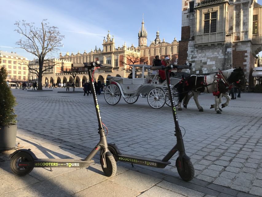 Electric Scooter Tour Krakow - Starting at Librowszczyzna and reaching Florian Gate