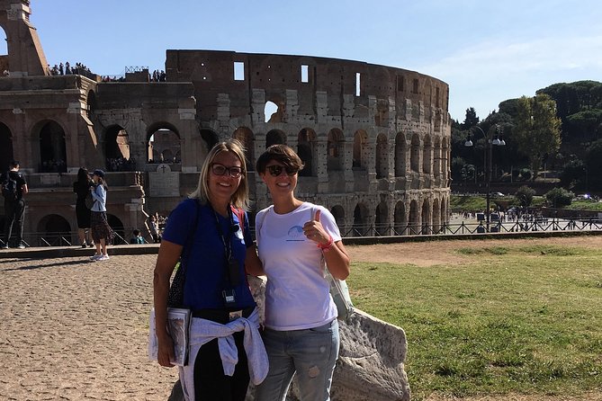 English: Vespa Tour Rome- Experience like a Roman - The Pyramid of Cestius and a change of mood
