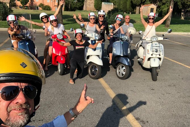 English: Vespa Tour Rome- Experience like a Roman - Orange Garden: 15 minutes above Rome