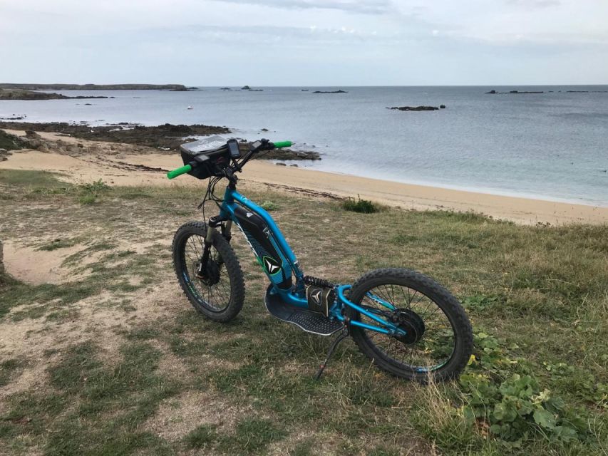 Erdeven: Les Dunes Du Bego - All terrain electric scooter - Trotts and Fatbikes for mixed groups
