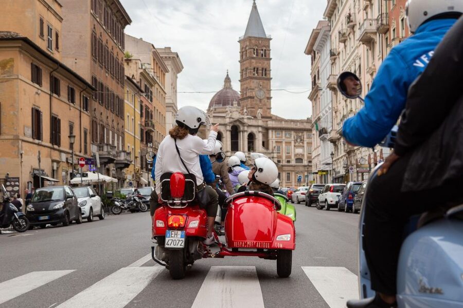 Evening Vespa Sidecar Tour with Gourmet Pizza Tasting - Who can ride, and who should choose another tour