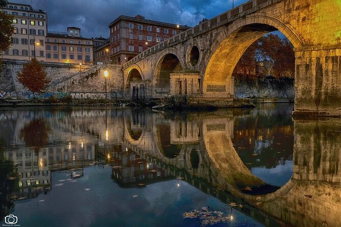 Exclusive Rome by Night Vespa Tour - Trastevere after dark