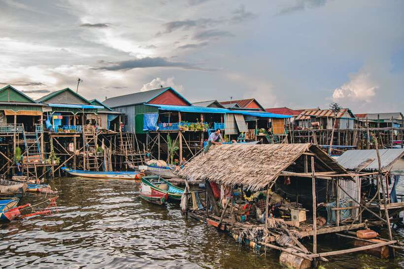 Floating Village Sunset boat Vespa Tour / Tuk Tuk Available - Who should book this tour?